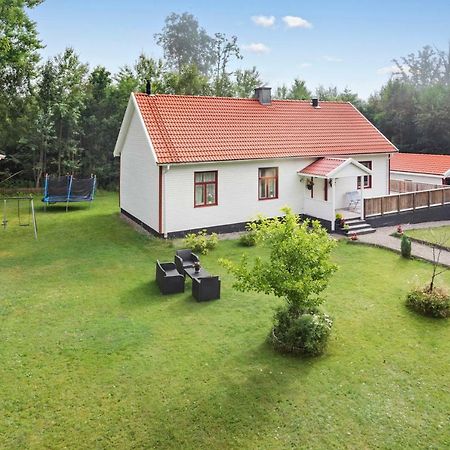 Ferienhaus Am Mycklaflon Eksjö Екстериор снимка