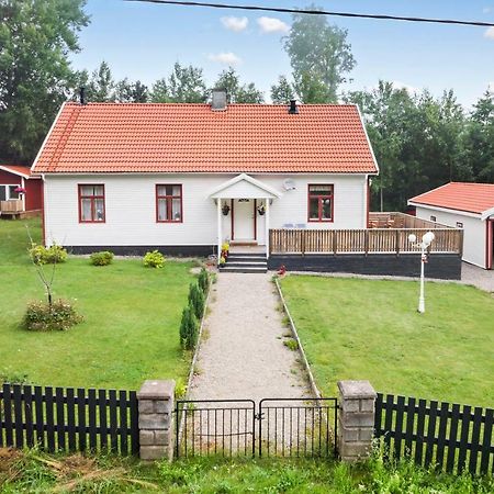 Ferienhaus Am Mycklaflon Eksjö Екстериор снимка