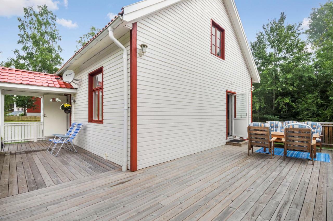 Ferienhaus Am Mycklaflon Eksjö Екстериор снимка
